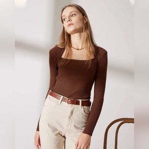 Knitted Ribbed Top